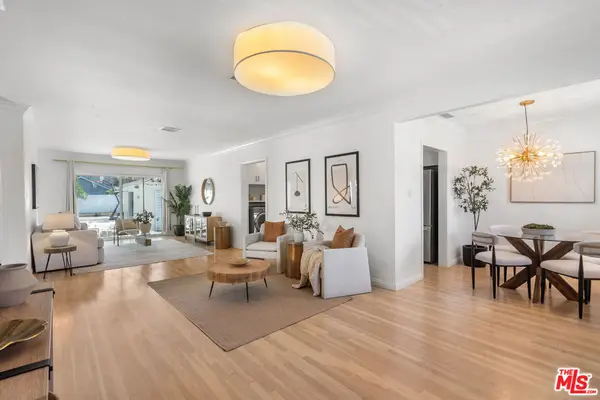 956 4th Avenue, Los Angeles, CA 90019