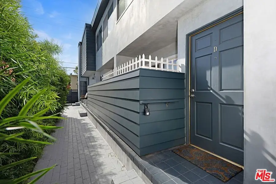 1228 18th Street #D, Santa Monica, CA 90404 - #3