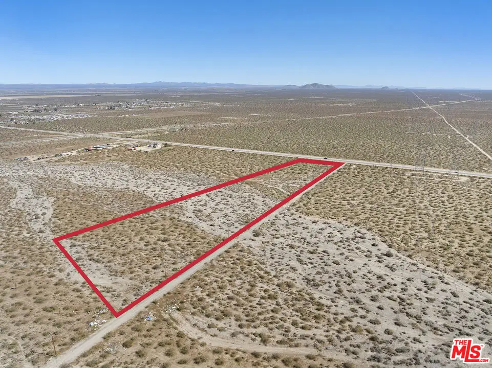 165 165th Avenue #U4, Palmdale, CA 93591 - #1