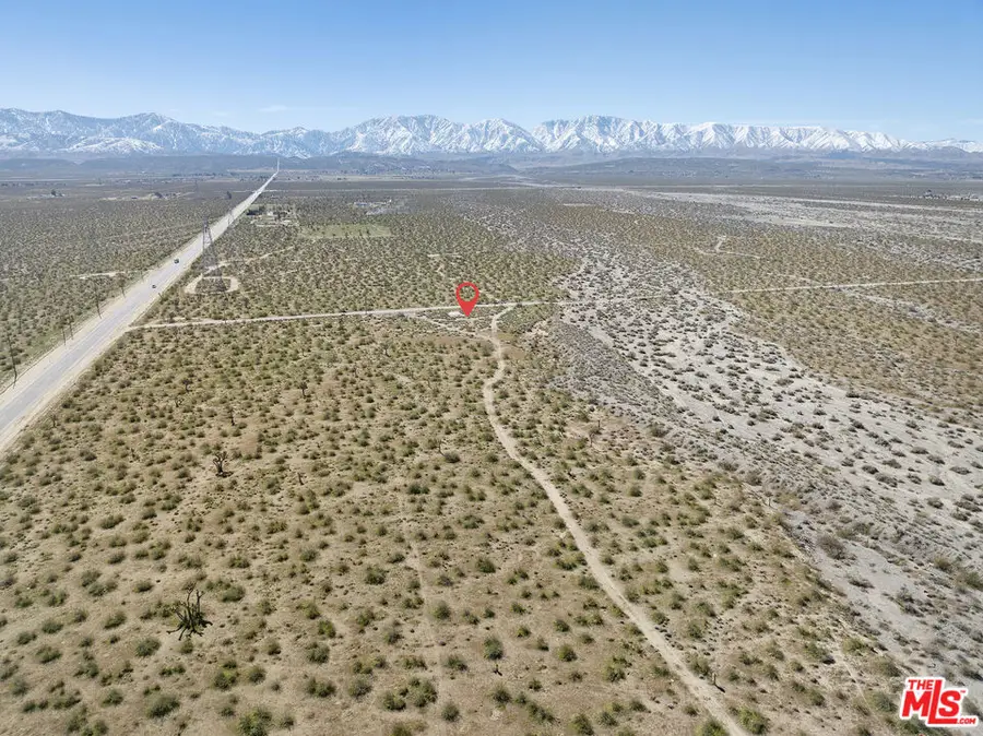 165 165th Avenue #U4, Palmdale, CA 93591 - #2