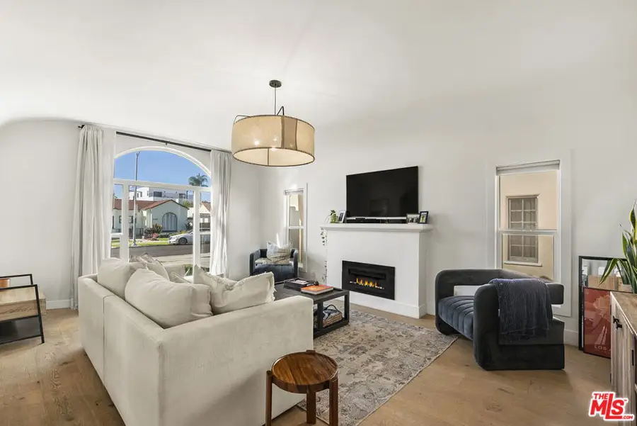 3032 Somerset Drive, Los Angeles, CA 90016 - #2