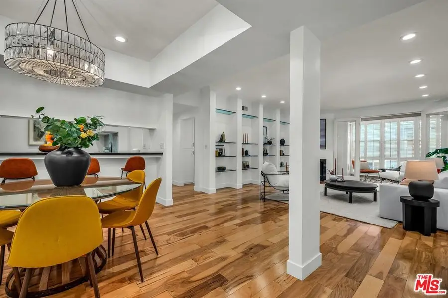 11667 Gorham Avenue #203, Los Angeles, CA 90049 - #3