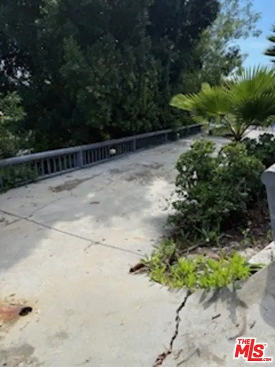 4435 Petit Avenue, Encino, CA 91436 - #2