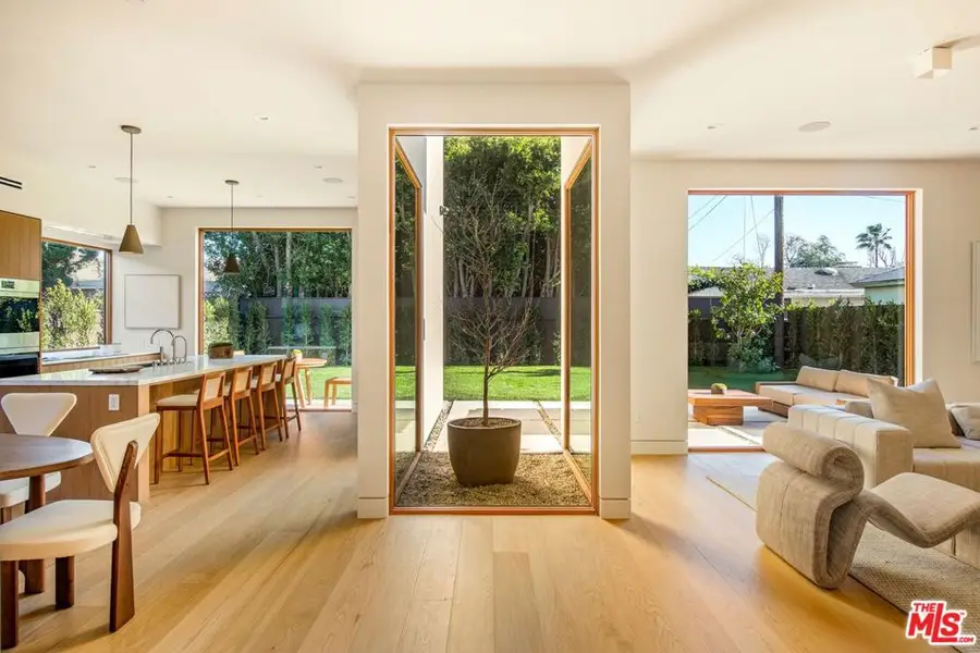 12736 Dewey Street, Los Angeles, CA 90066 - #2