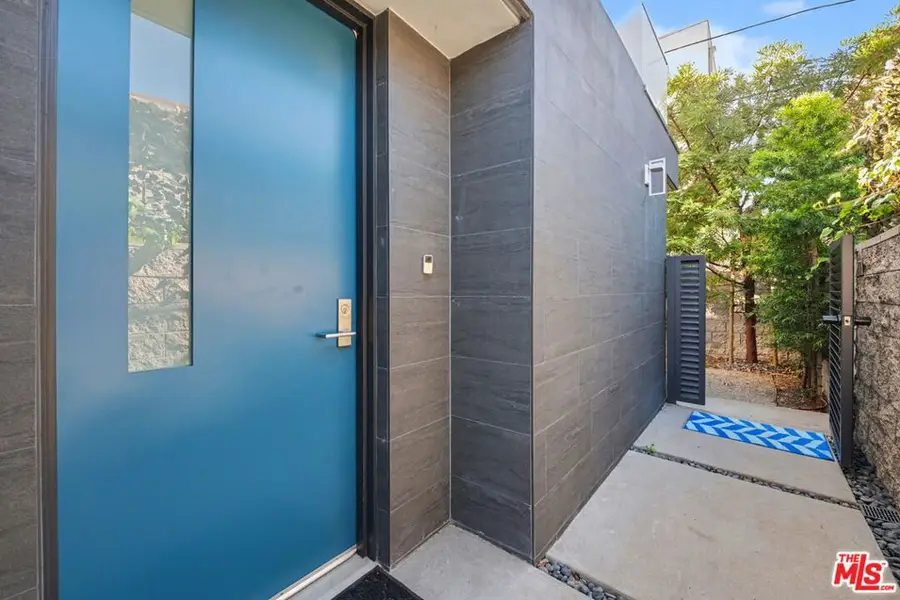 1951 1/2 Manning Avenue, Los Angeles, CA 90025 - #3