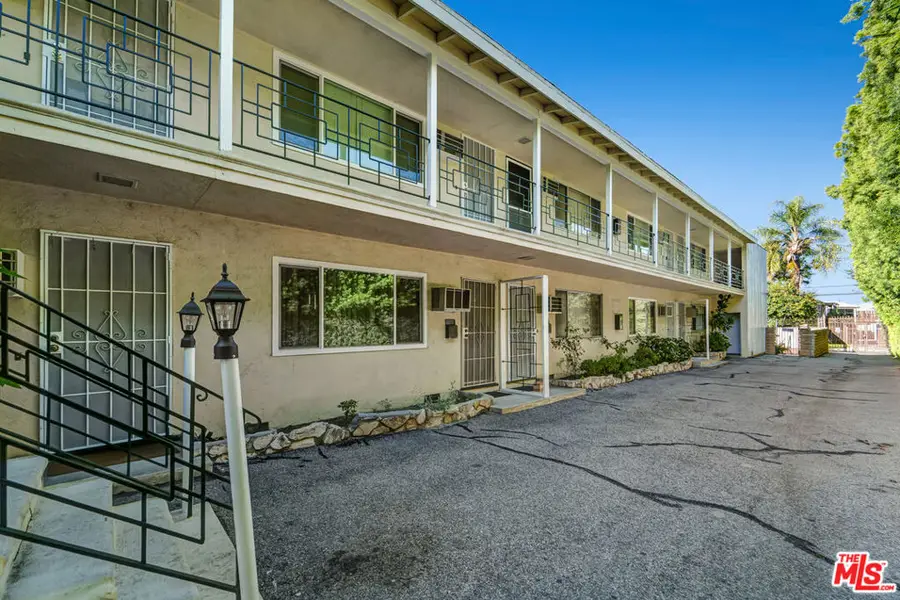 14258 Dickens Street, Sherman Oaks, CA 91423 - #2