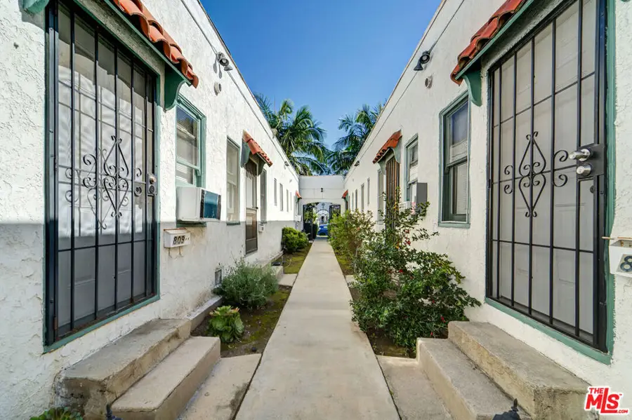 807 N Fuller Avenue, Los Angeles, CA 90046 - #3