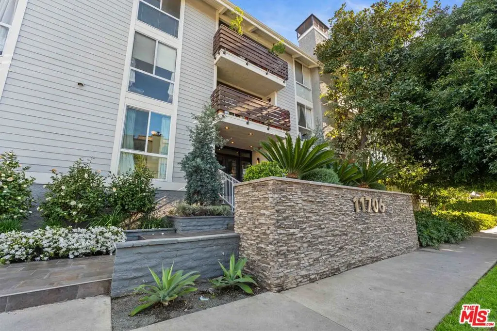 11706 Montana Avenue #204, Los Angeles, CA 90049 - #1