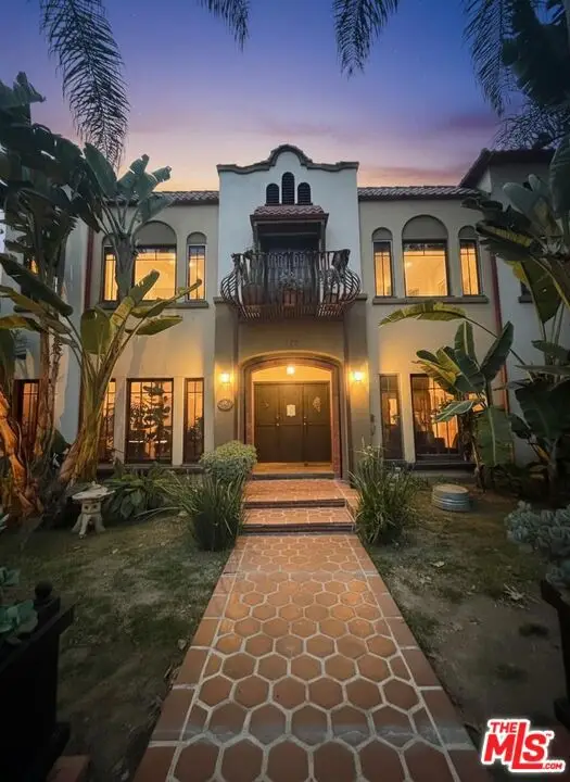 137 N Kenmore Avenue, Los Angeles, CA 90004 - #3