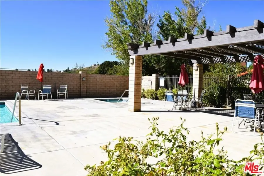 27656 Ironstone Drive #5, Canyon Country, CA 91387 - #3