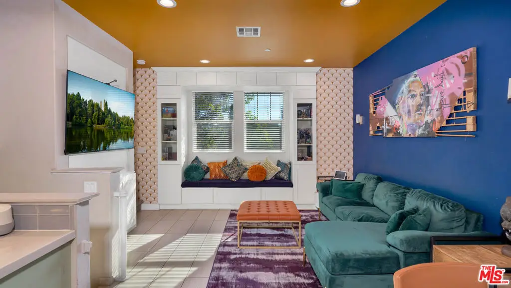 14104 W Chapparel Lane, Van Nuys, CA 91405 - #1