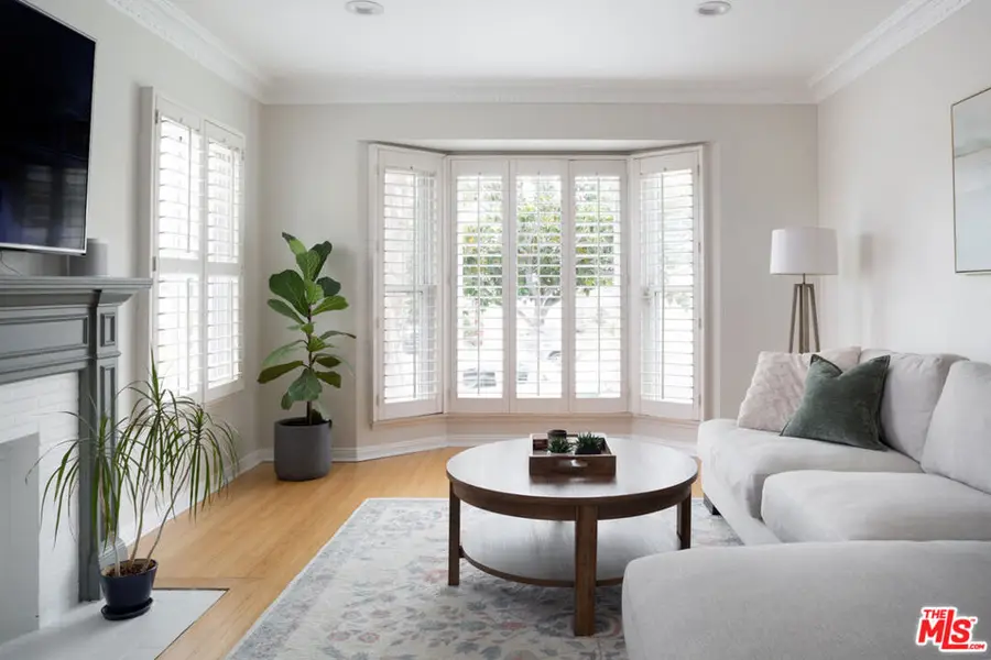 4205 W 59th Street, Los Angeles, CA 90043 - #3