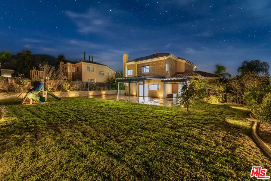 6758 Ridgeline Avenue, San Bernardino, CA 92407 - #3