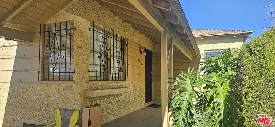 10815 S Hoover Street, Los Angeles, CA 90044 - #3