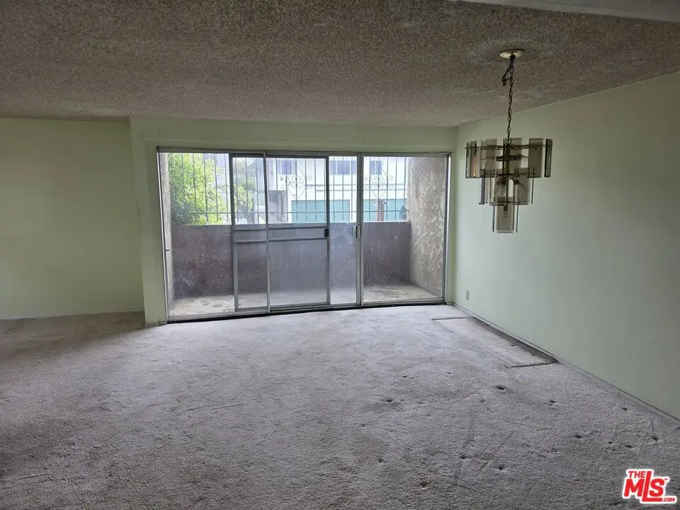 919 N Inglewood Avenue #17, Inglewood, CA 90302 - #1