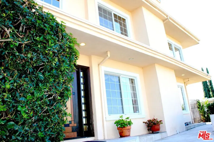 11502 Dona Teresa Drive, Studio City, CA 91604 - #3