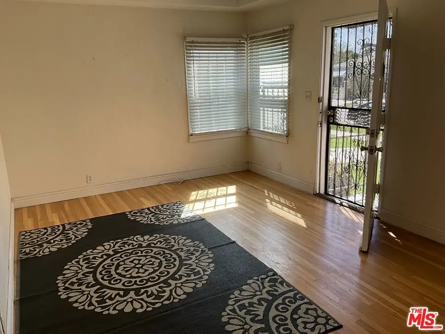 3766 Cimarron Street, Los Angeles, CA 90018 - #2