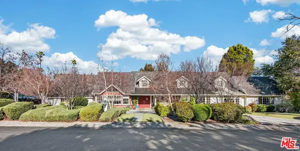 5119 Quakertown Avenue, Woodland Hills, CA 91364