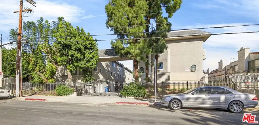 9034 Willis Avenue #14, Panorama City, CA 91402 - #2