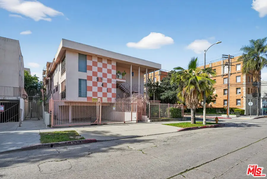 941 S Gramercy Place, Los Angeles, CA 90019 - #3