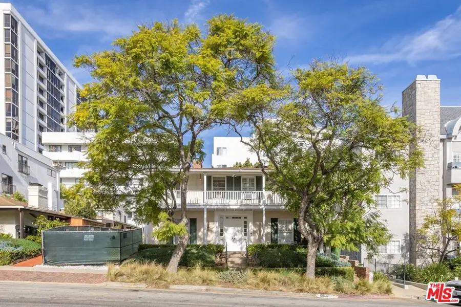 10637 Ashton Avenue, Los Angeles, CA 90024 - #2