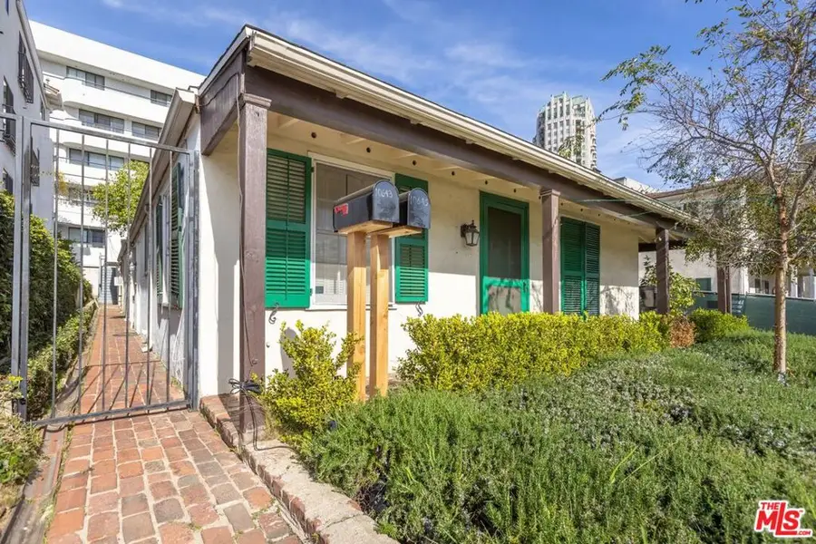 10637 Ashton Avenue, Los Angeles, CA 90024 - #3