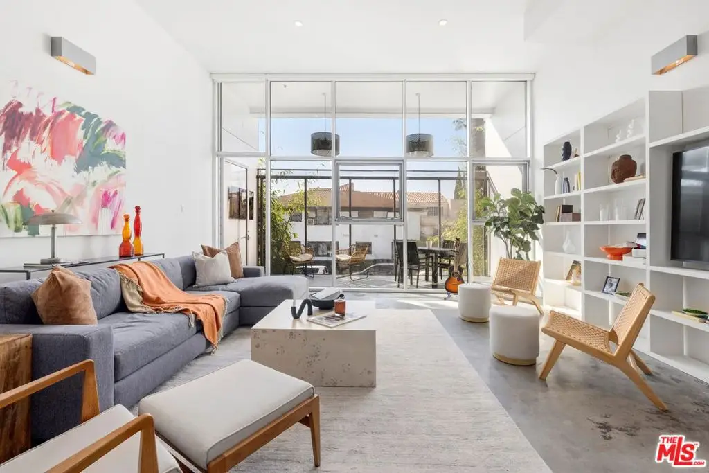 803 Wilcox Avenue #4, Los Angeles, CA 90038 - #1