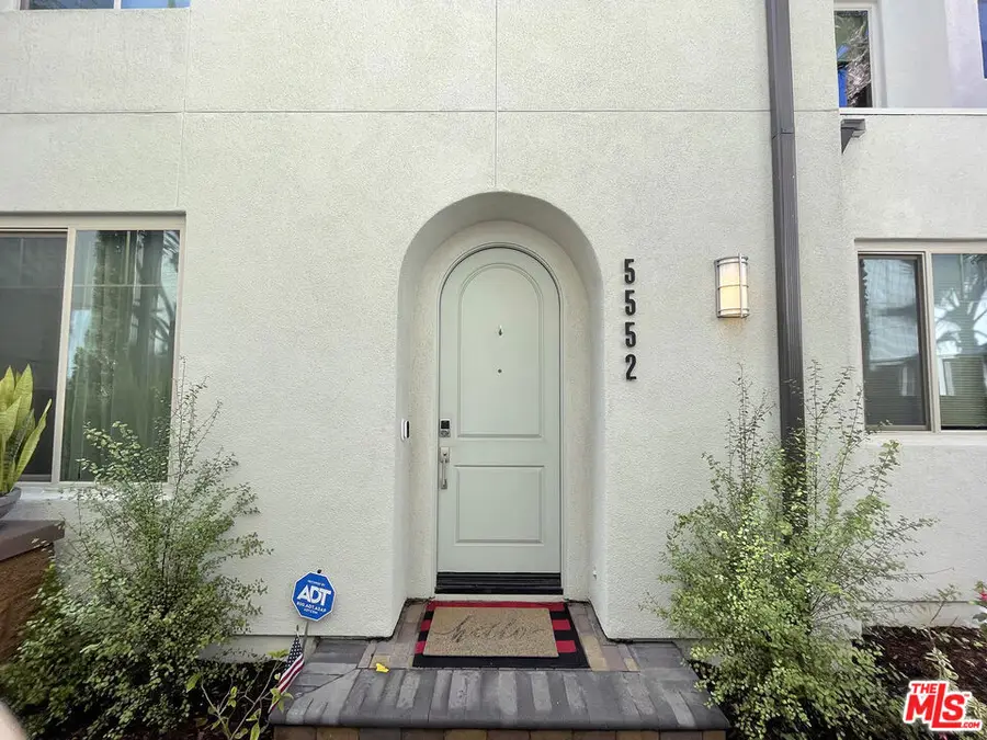 5552 Palm Drive, Hawthorne, CA 90250 - #2