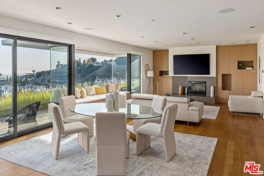 1815 N Crescent Heights Boulevard, Los Angeles, CA 90069 - #2