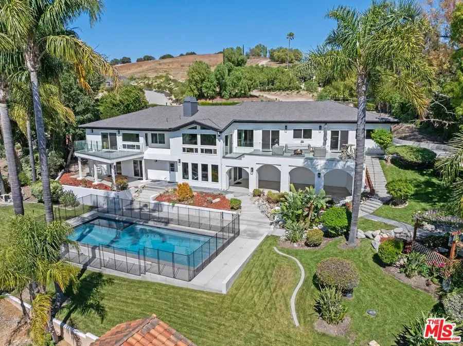 603 Lone Oak Drive, Westlake Village, CA 91362 - #2