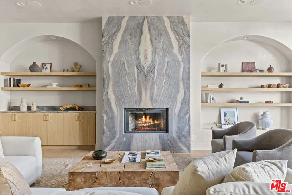 18 Voyage Street, Marina Del Rey, CA 90292 - #1