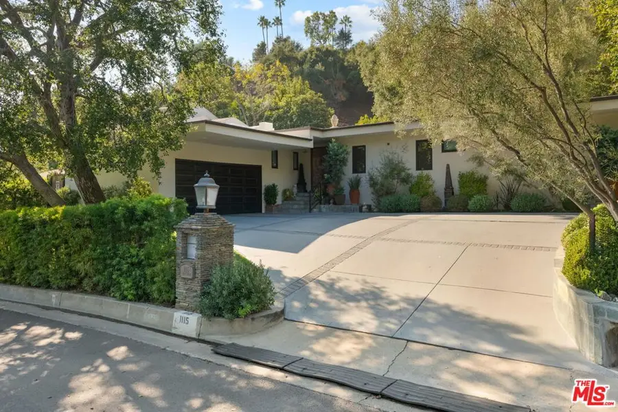 1115 N Bundy Drive, Los Angeles, CA 90049 - #3