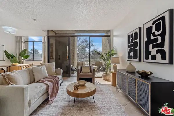 484 E California Boulevard #36, Pasadena, CA 91106