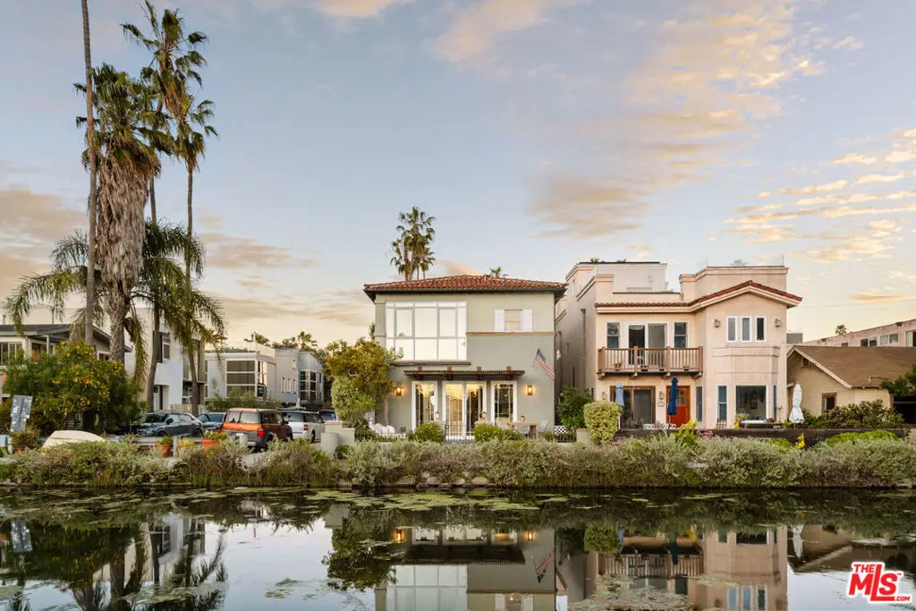2301 Eastern Canal, Venice, CA 90291 - #1