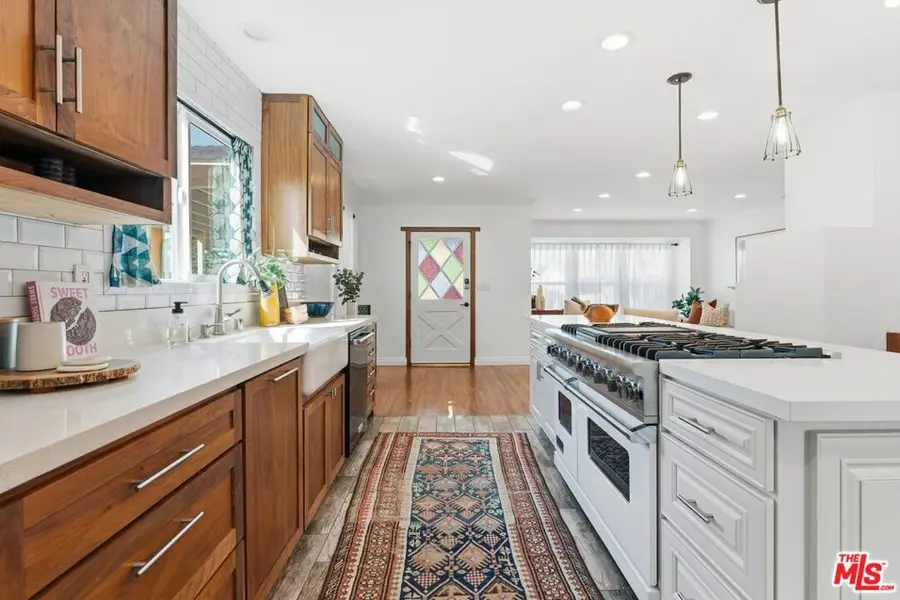 4832 W 123rd Place, Hawthorne, CA 90250 - #2