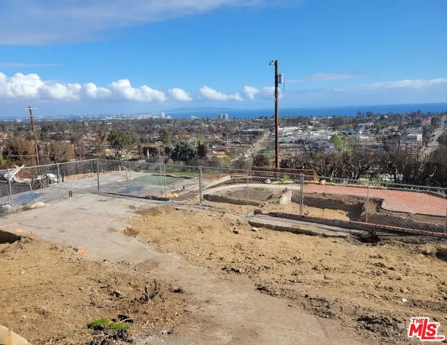 15306 Mc Kendree Avenue, Pacific Palisades, CA 90272 - #2