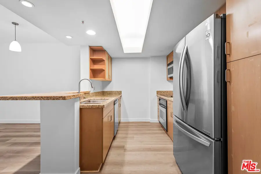 13700 Marina Pointe Drive #321, Marina Del Rey, CA 90292 - #3