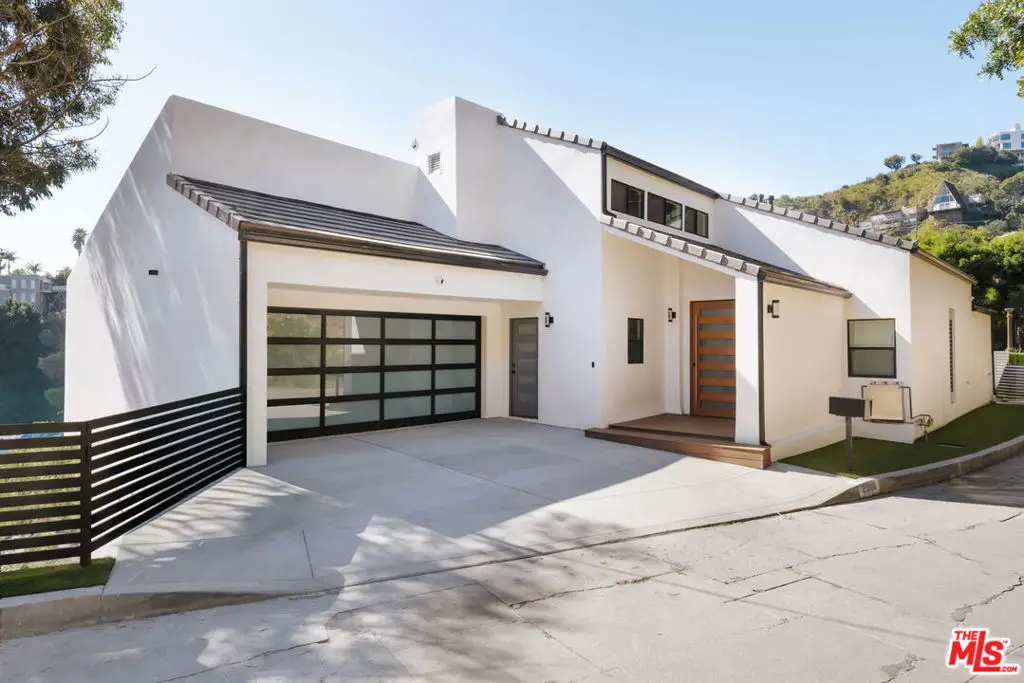 8566 Hollywood Boulevard, Los Angeles, CA 90069 - #1