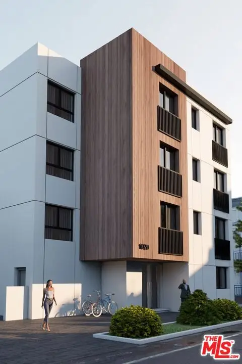 1020 N Ardmore Avenue, Los Angeles, CA 90029