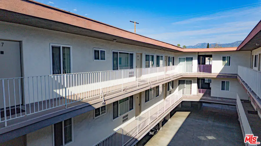 447 W Elk Avenue, Glendale, CA 91204 - #2