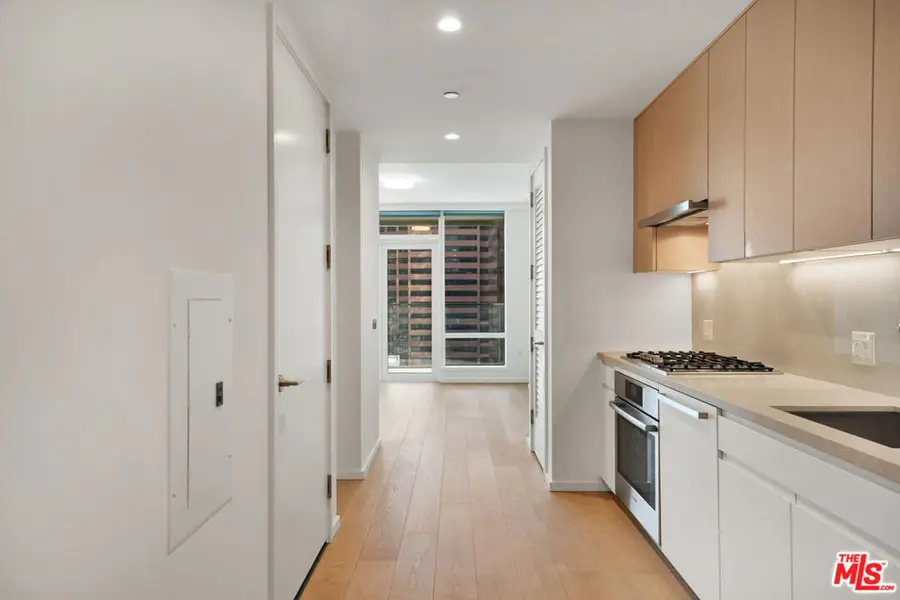 877 Francisco Street #1523, Los Angeles, CA 90017 - #3