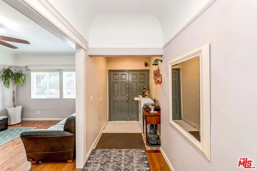 1520 S New Hampshire Avenue, Los Angeles, CA 90006 - #3