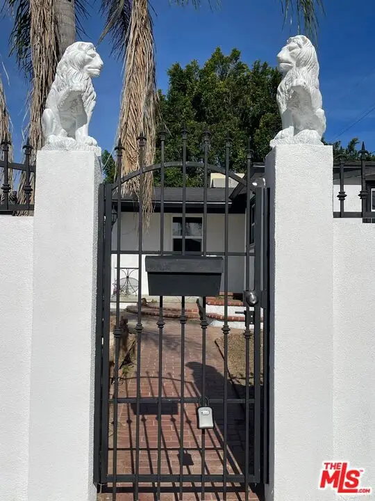 14519 Fox Street, San Fernando, CA 91345 - #2