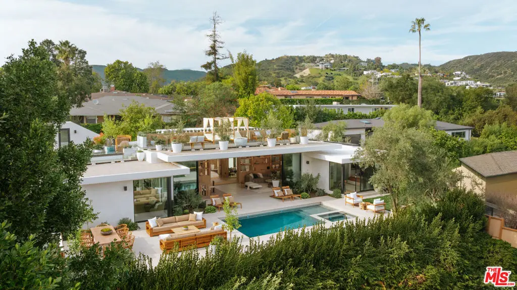 854 Glenmere Way, Los Angeles, CA 90049 - #1