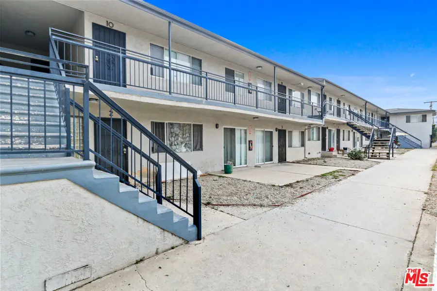 1044 W 110th Street, Los Angeles, CA 90044 - #2