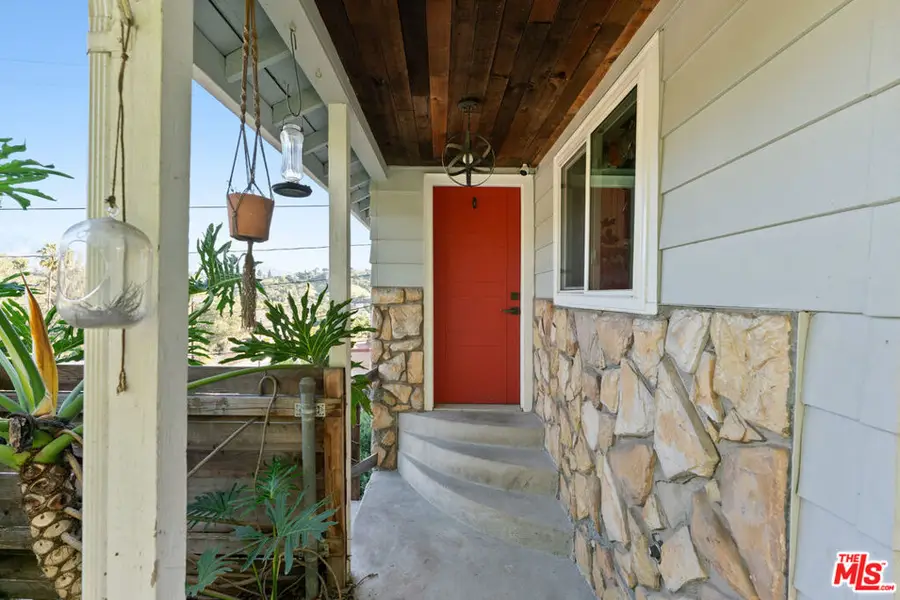 5810 Burwood Avenue, Los Angeles, CA 90042 - #2