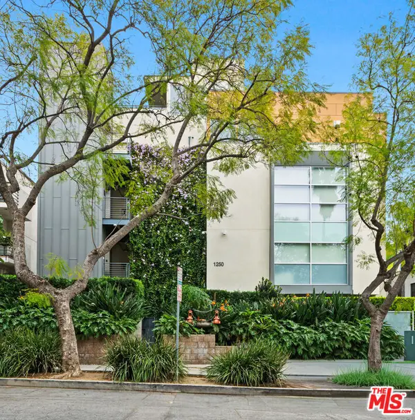 1250 N Harper Avenue #414, Los Angeles, CA 90046