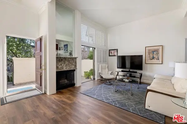 6263 Randi Avenue, Woodland Hills, CA 91367