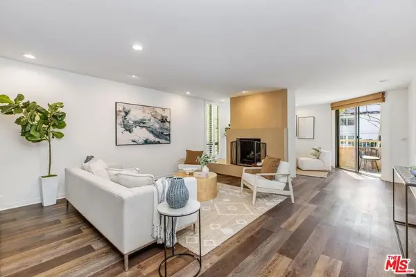 14521 Benefit Street #106, Sherman Oaks, CA 91403