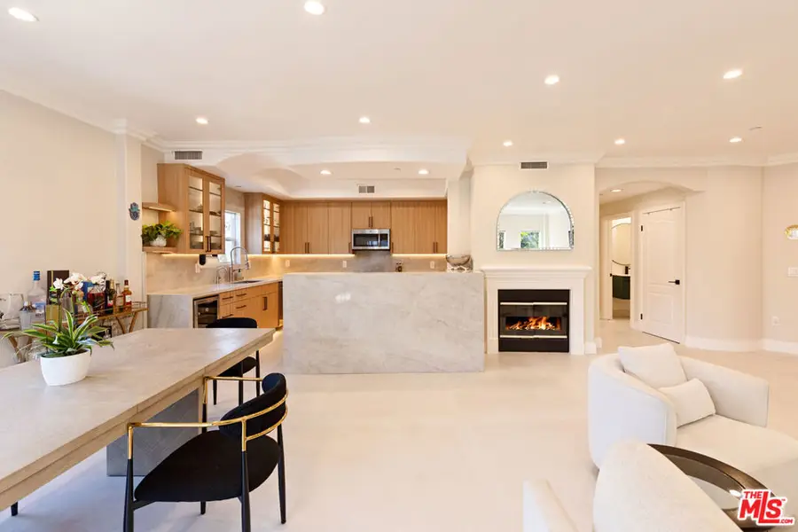 1862 S Bentley Avenue #102, Los Angeles, CA 90025 - #3